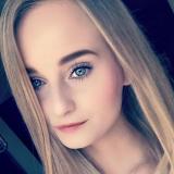 Vrijgezel meisje van 19 uit Baarlo (Limburg) wil neuken