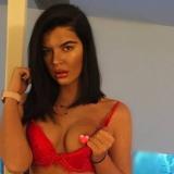 Sexy studente van 25 zoekt een sexdate met een respectvolle jong